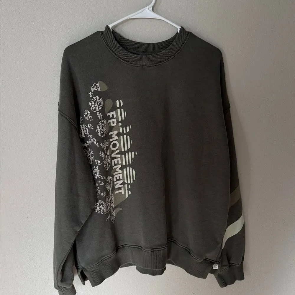 NWOT Free People Movement  All Star Buti Logo Pullover